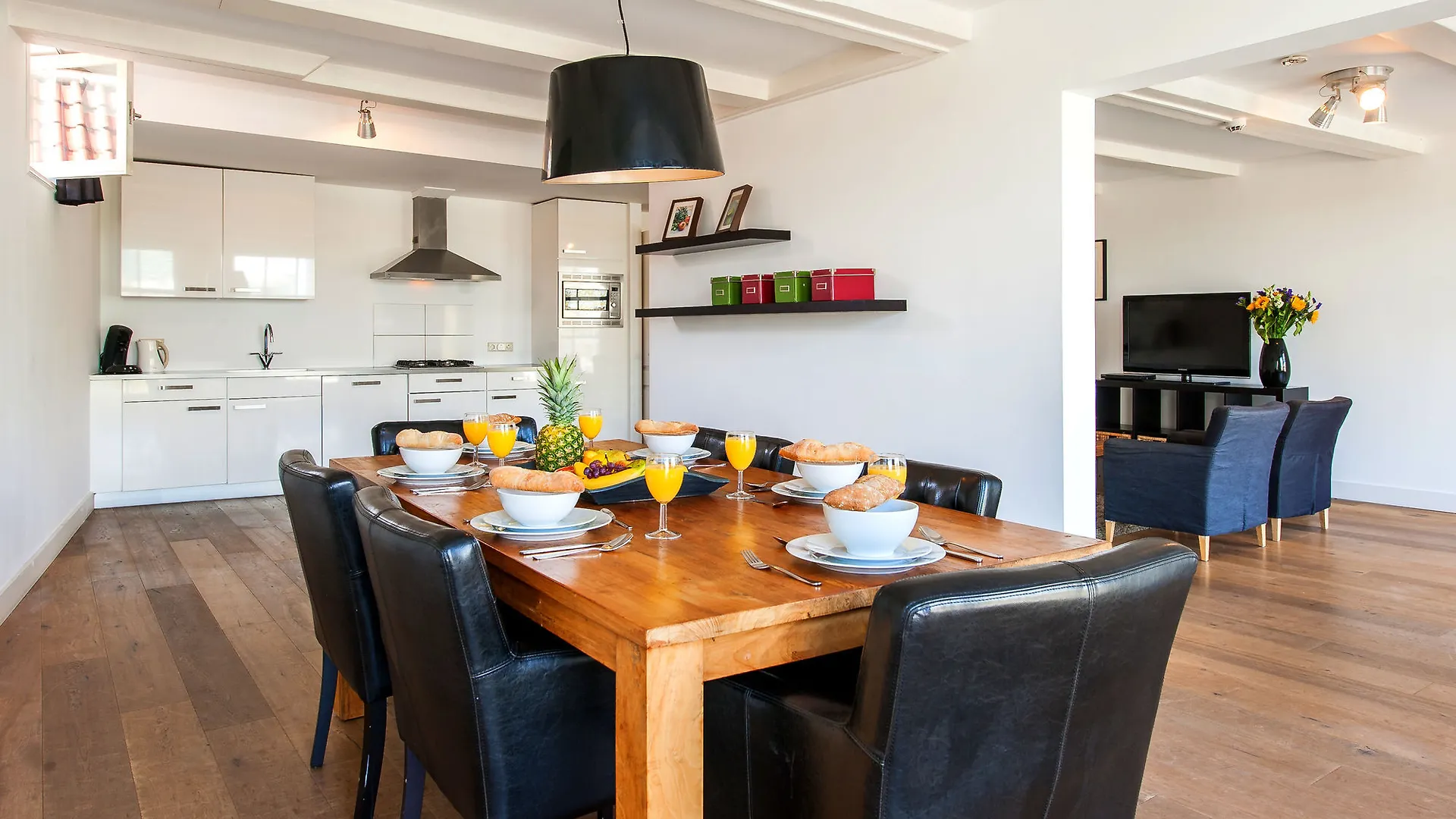 Amsterdam Centre Harbour Apartments